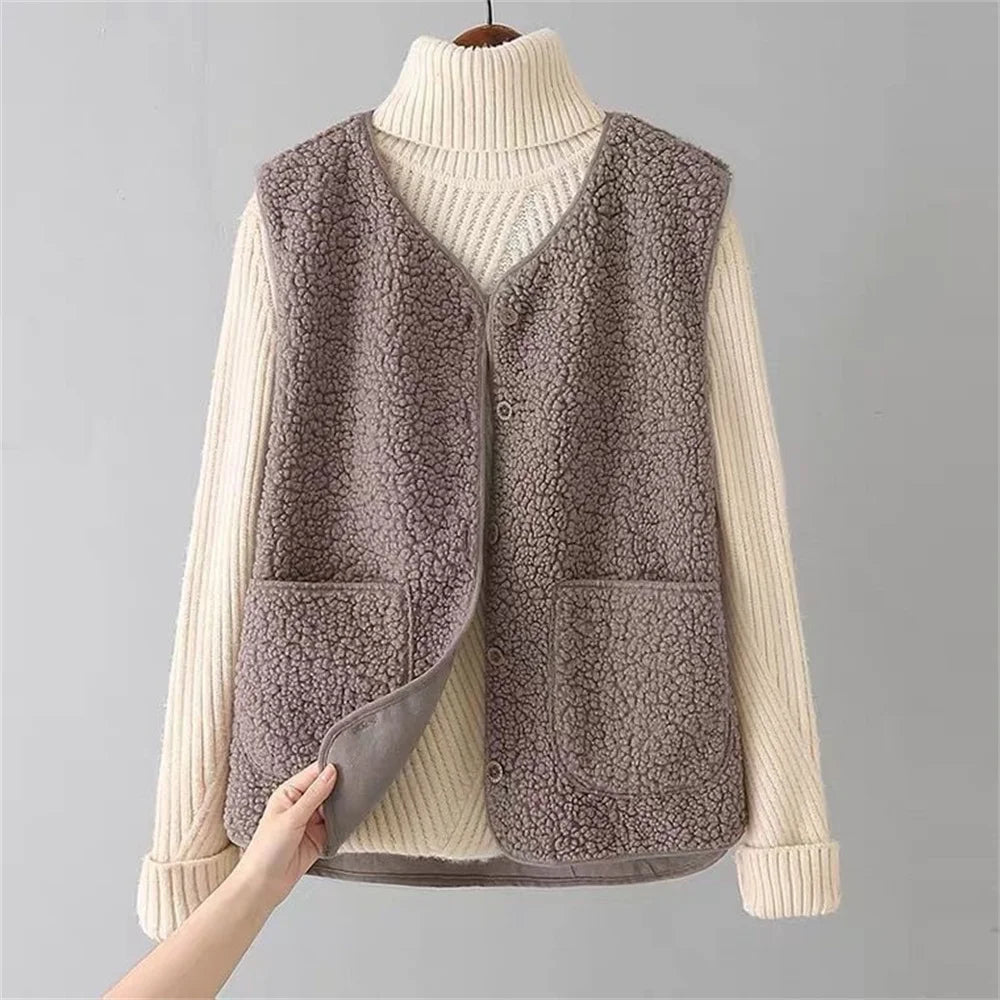 Velora Vest
