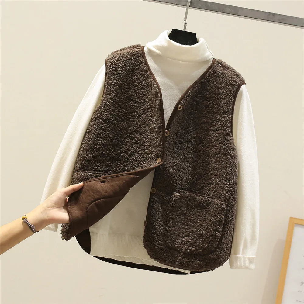 Velora Vest